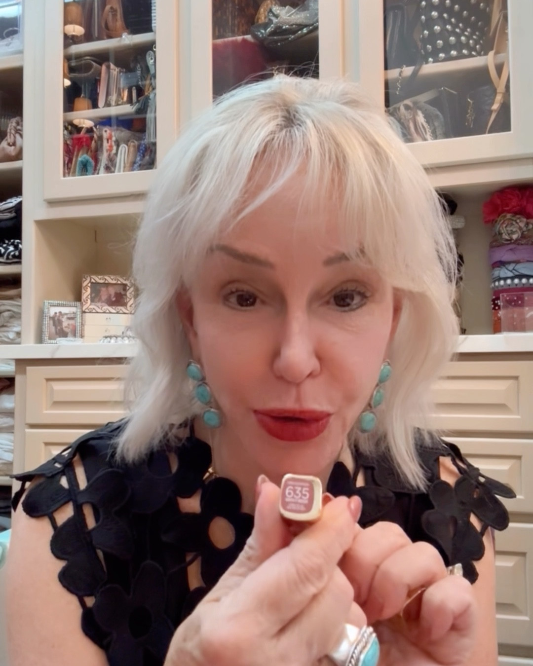 L’Oreal makeup you need to know about.
Luni liquid blush 
Eyeshadow sticks
Color Rich red lipsticks 
Paradise mascara 
Color Rich lip liner 
Makeup, L’Oreal lipstick, eyeshadow sticks, liquid blush 

#LTKFindsUnder50 #LTKBeauty