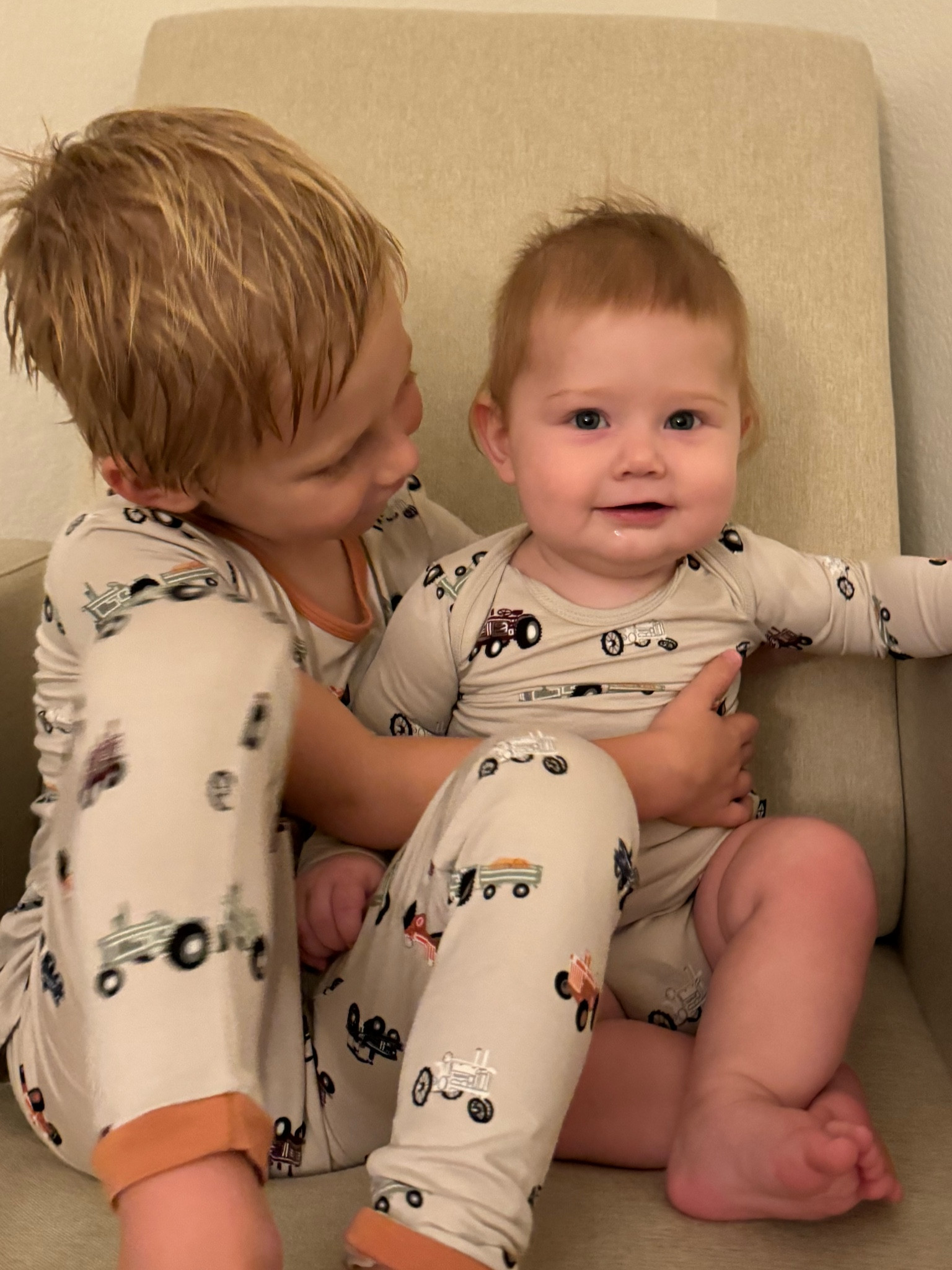 all cozy after baths and ready for bed in their kyte baby 🥱😴 grey is in 5T, Myles is in 6-12m 

#LTKBaby #LTKKids #LTKFamily