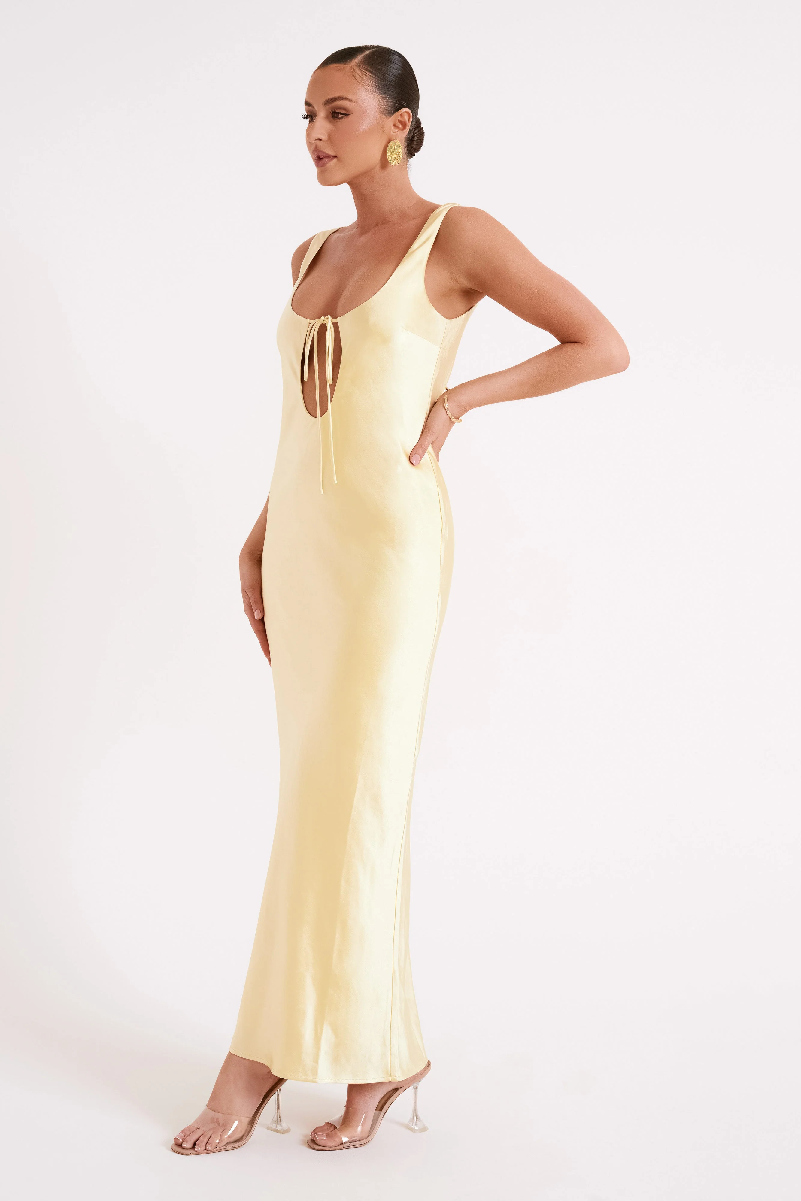 Aubrie Keyhole Satin Maxi Dress - Butter | MESHKI US