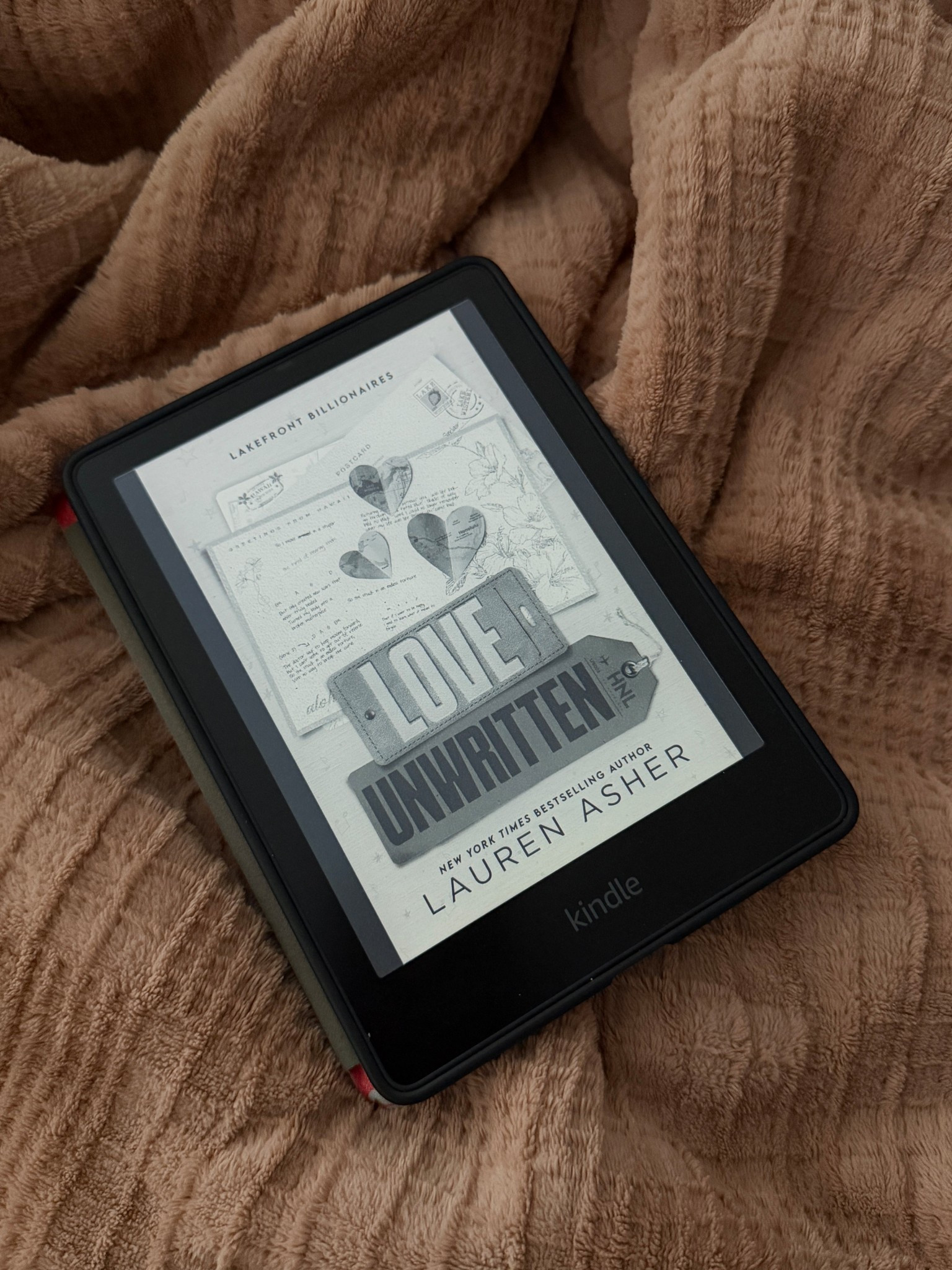 Book 2 in the Lakefront Billionaires series! 

Loved this story. Trigger warning: scars and healing after self harm. 

Bookstagram: @jilliankayblogs
Ig: @jkyinthesky 

#books #bookreview #bookrec #bookrecs #romancebooks #romancereads #romancereader #bookgirl #bookstagram #booktok #bookish #bookrecommendations#kindle #kindleunlimited #fallreads #fallromance 

#LTKTravel #LTKstorytime #LTKselfcare