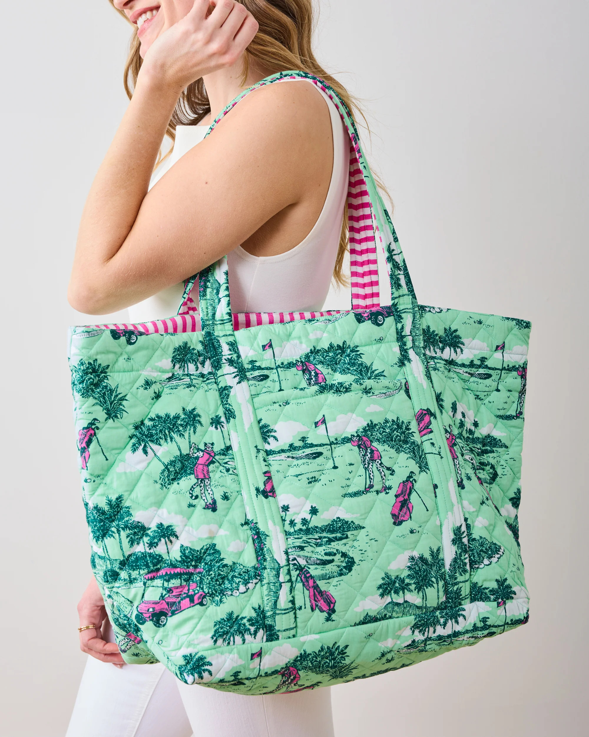 Golf Toile - Weekend Bag With Pouch - Putting Green | Printfresh