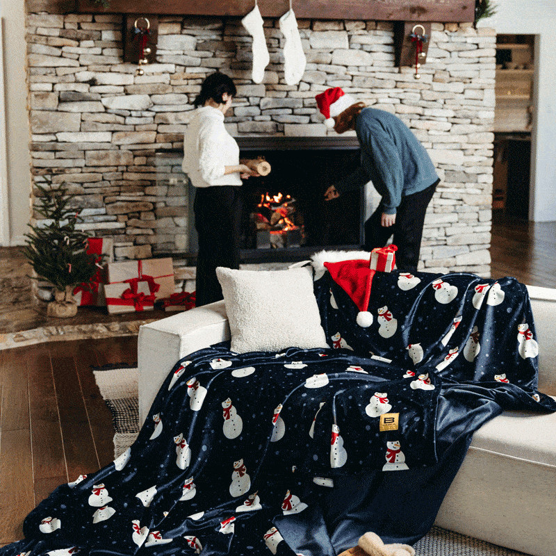 Original Stretch™ Blanket | Nearly 50% Larger Than A King Size Blanket | Big Blanket Сo®