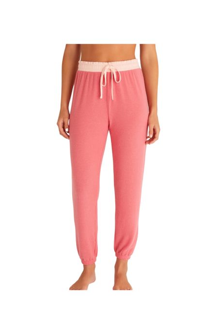 Weekly Favorites- Sweatpants Roundup - January 7, 2022 #sweatpants #joggers #womensweatpants #womensloungewear #loungewear #comfyclothes #wfh #cozy #everydaystyle #holidayoutfits #winteroutfit #womensfashion #ootd

#LTKSeasonal #LTKunder100 #LTKFind