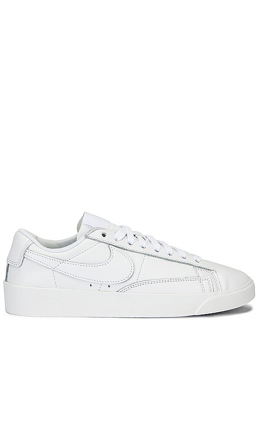Nike Blazer Low LE Sneaker in White from Revolve.com | Revolve Clothing (Global)