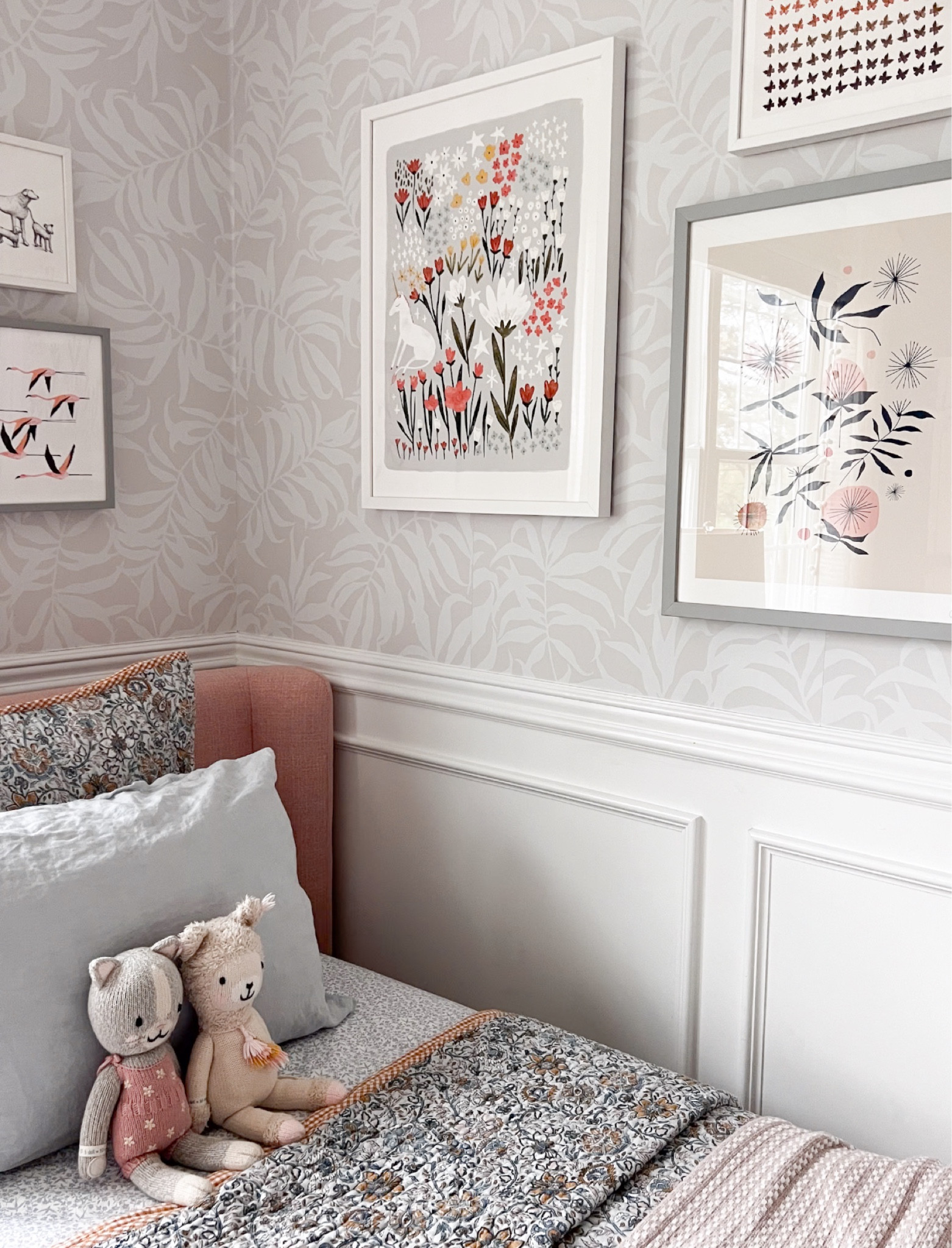 Peel-and-stick wallpaper and a gallery wall are two of my favorite parts of a kid’s bedroom! Never be afraid to hang some art over wallpaper 🫶🏻

#LTKFindsUnder100 #LTKFamily #LTKHome