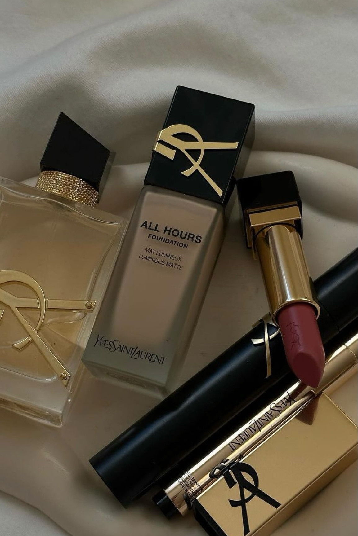 Best Foundation ever. 

#grwm #grwmmakeup #grwmreel #grwmroutine #makeupartist #makeuptutorial #makeupaddict #makeupoftheday #makeupideas #makeuplover #makeuplook 

#LTKSeasonal #LTKBeauty #LTKStyleTip