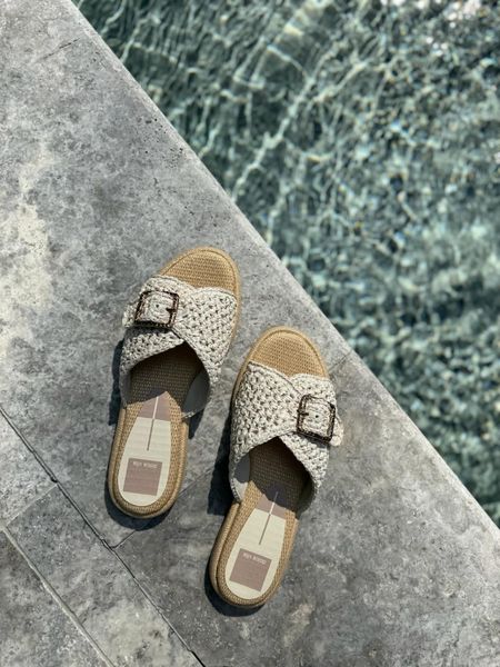 Sandal weather - free shipping and free returns 