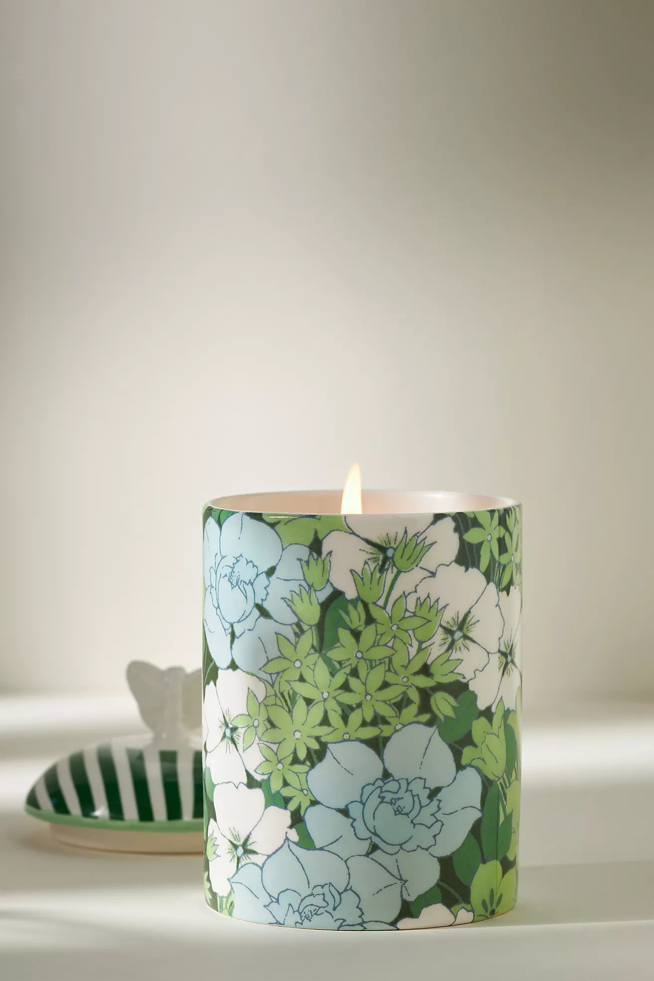 Lyla Fresh Fern Moss Ceramic Jar Candle | Anthropologie (US)