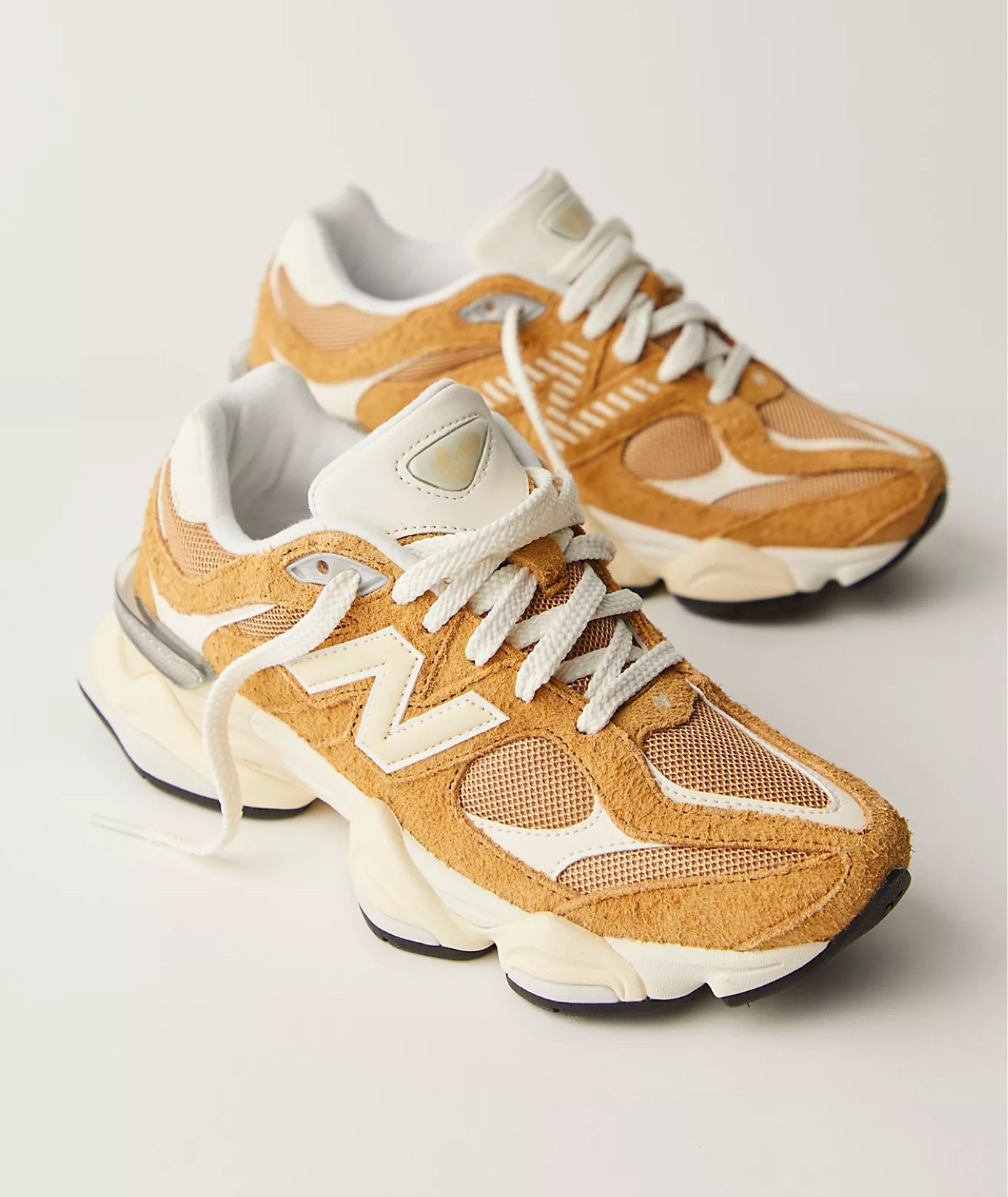 New balance 9060 sneakers ✨🤎

#LTKShoeCrush #LTKSeasonal #LTKStyleTip