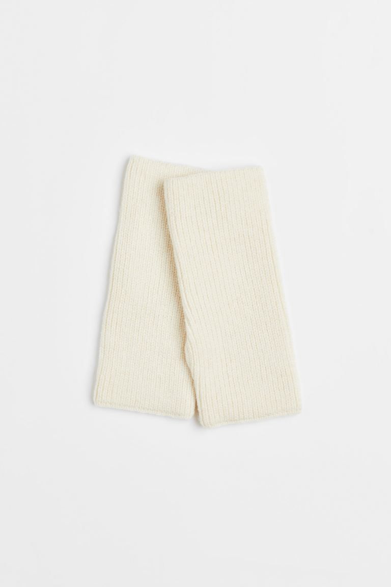 Fingerless gloves | H&M (UK, MY, IN, SG, PH, TW, HK)