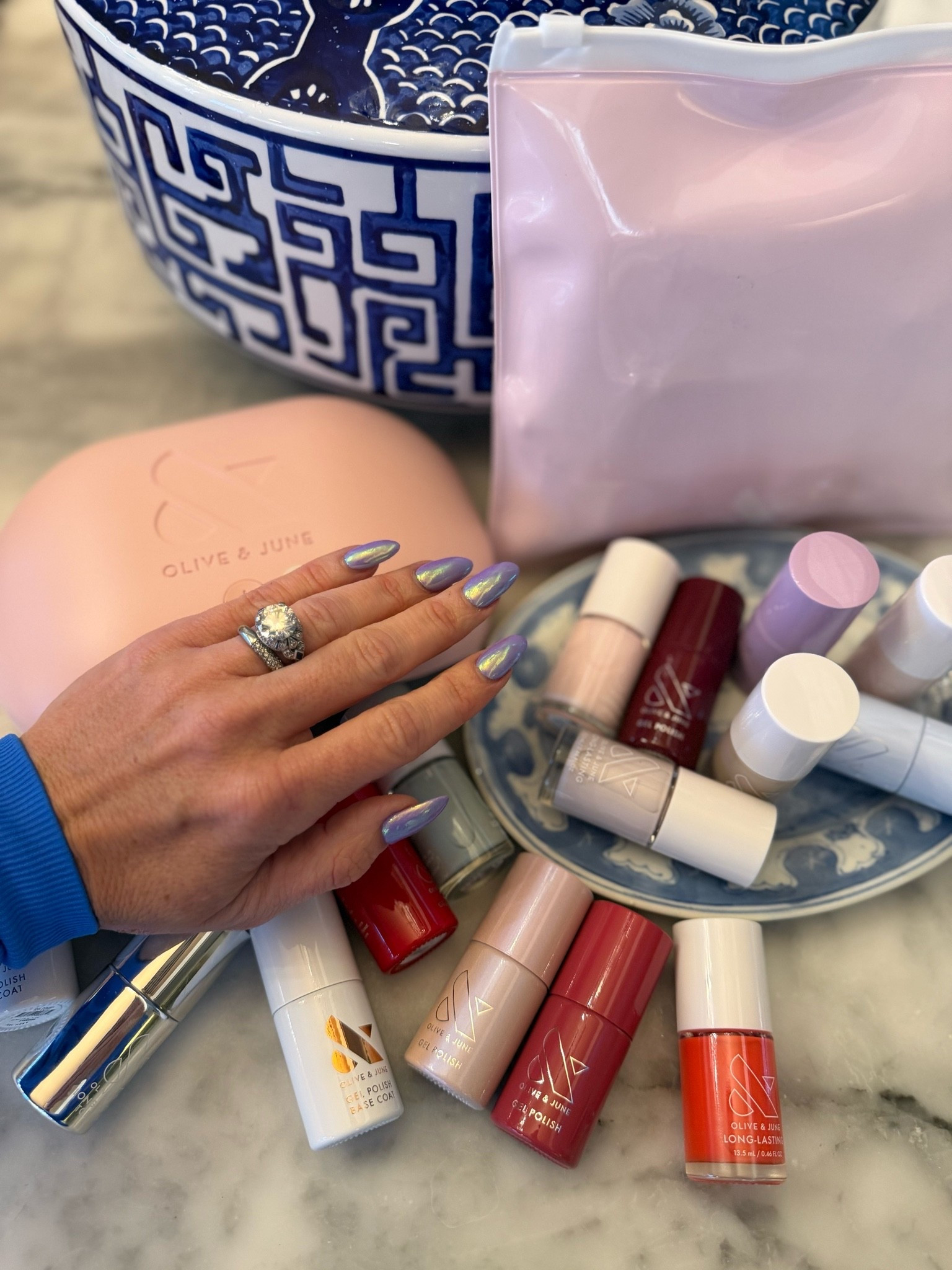 Cute nails just make everything feel more together 💅