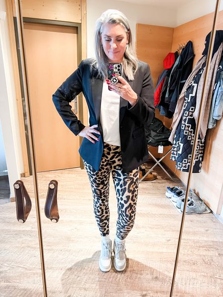 Outfits of the week 

The best black blazer for tall girls paired with the best basic white t-shirt and soft leopard leggings. Crew socks and hi-top Fila sneakers. 



#LTKeurope #LTKtravel #LTKstyletip