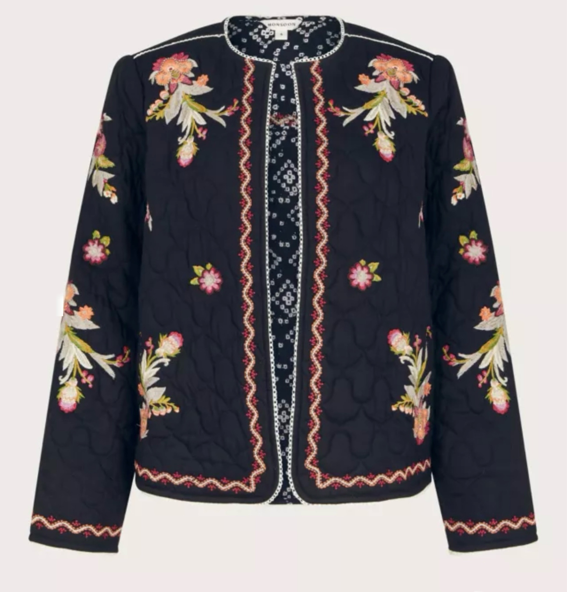 Lots of nice detail going on here without it being overpowering 

#LTKautumn #LTKpartywear #LTKuk