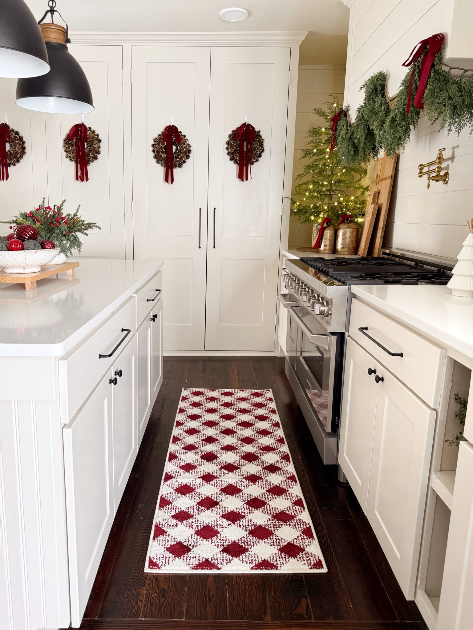 Our new Noelle Christmas runner! 

#LTKHoliday #LTKHome #LTKSeasonal