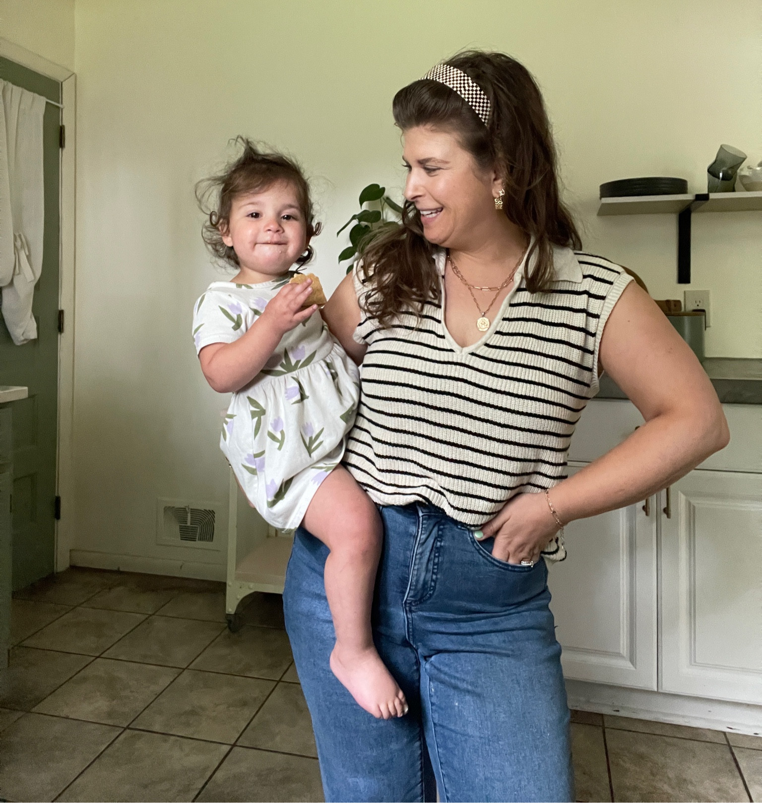 A neutral outfit that’s still cute and fun!



#LTKFindsUnder100 #LTKStyleTip #LTKSeasonal