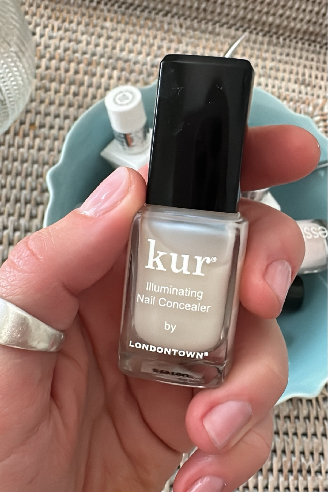Perfect ‘natural nail’ polish for a nude color 

#LTKbeauty #LTKstyletip #LTKfindsunder50