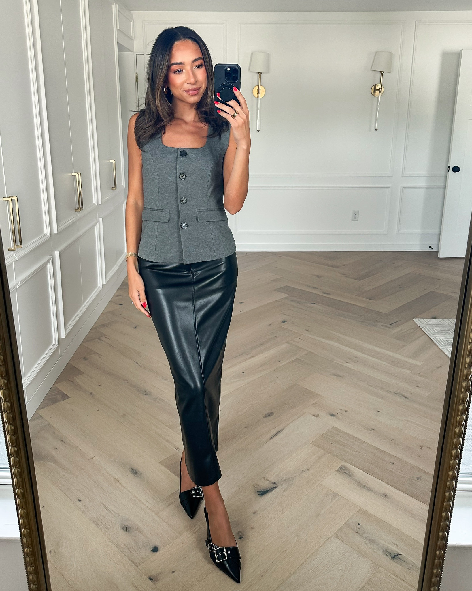 Nordstrom Anniversary Sale outfit 🖤 Wearing size small xxs vest, size 2 maxi skirt, shoes fit TTS 



Nsale
Nordstrom sale
Fall outfit
Fall fashion 
Fall wardrobe 