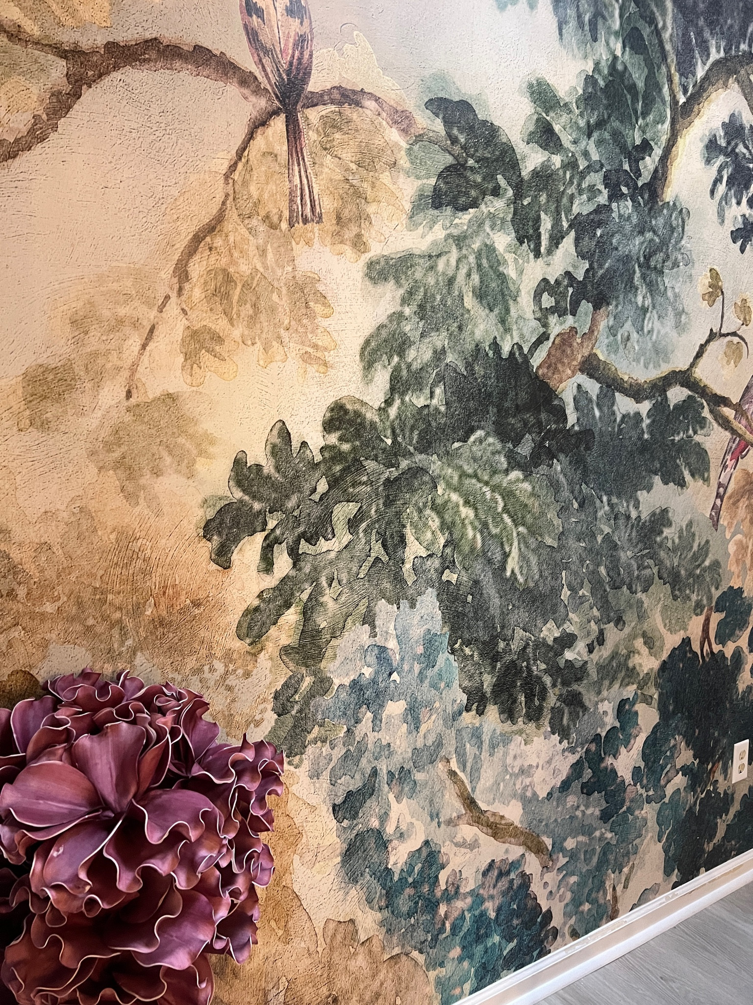Anthropologie wallpaper 


#LTKStyleTip

#LTKHome