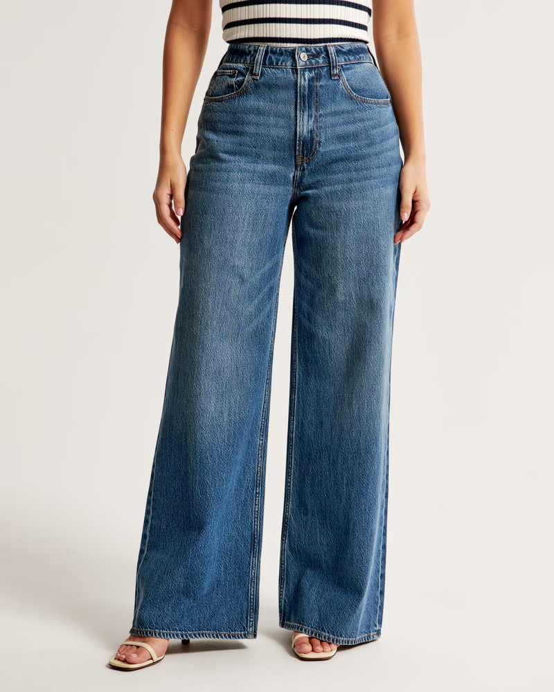 Curve Love High Rise Wide Leg Jean | Abercrombie & Fitch (US)