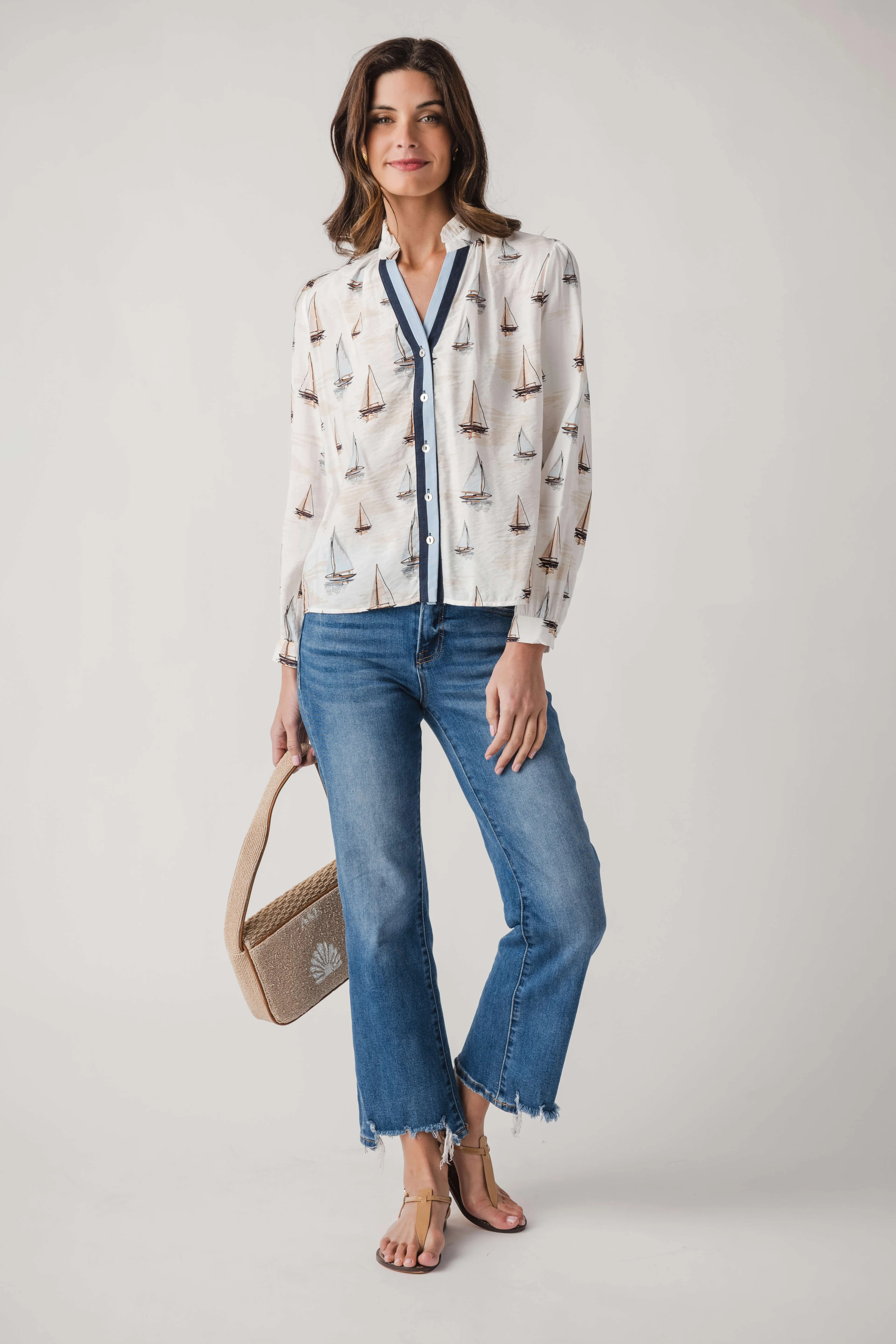 America & Beyond Sandbar Shoulder Bag | Social Threads