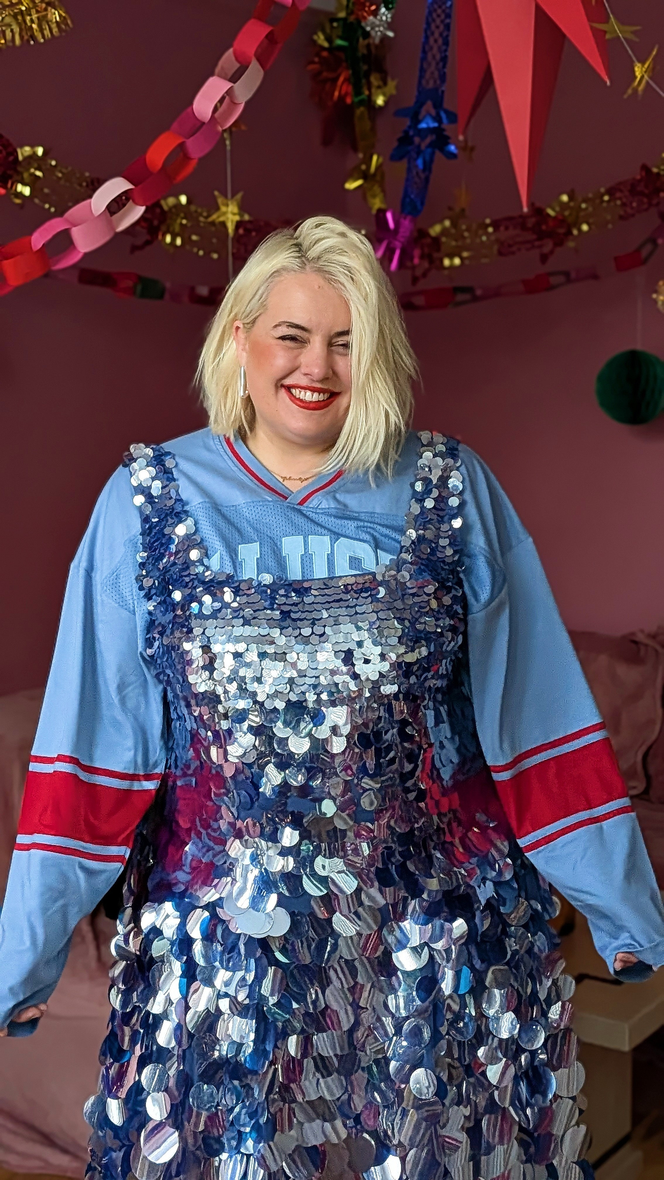 Sporty sequins styling.

#LTKfestive #LTKplussize #LTKcurves