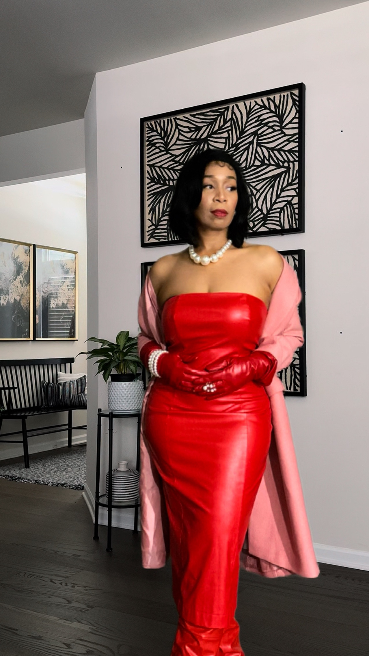 Old Hollywood Glam Valentine’s Day Outfit inspo. #womensStyle #valetinesday #datenightoutfit #outfitideasforwomen 

#LTKFindsUnder50 #LTKFindsUnder100