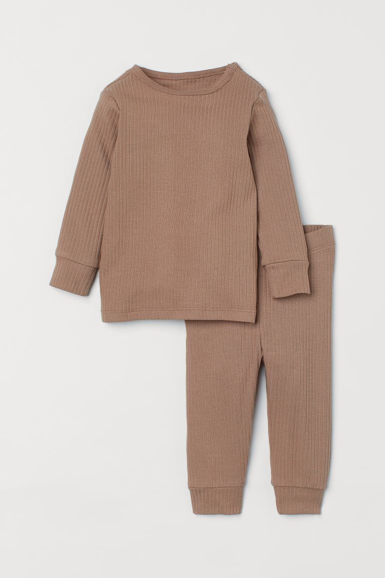 Set with a shirt and pants in soft, ribbed organic cotton jersey. Shirt with concealed snap faste... | H&M (US)