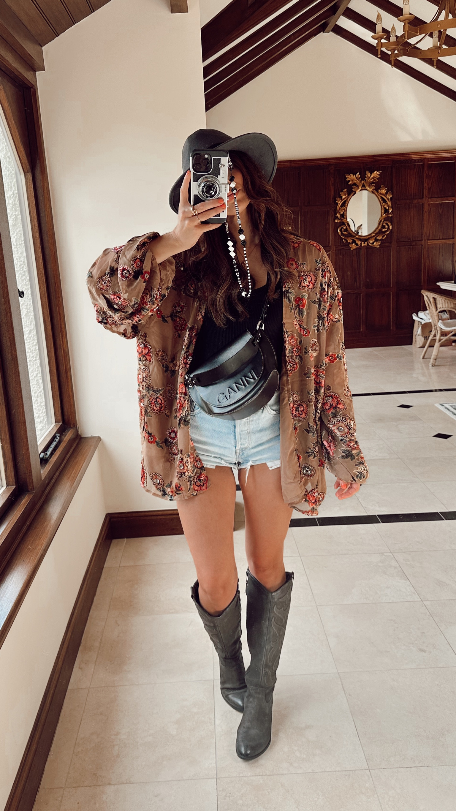 Festival outfits
Festival inspo 
Kimono
Sequin jacket 
Doc martens outfit
Summer outfit 
festival fits 
