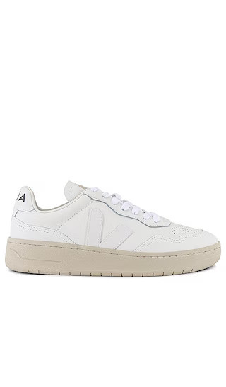 Veja V-90 Sneaker in White. - size 40 | Revolve Clothing (Global)