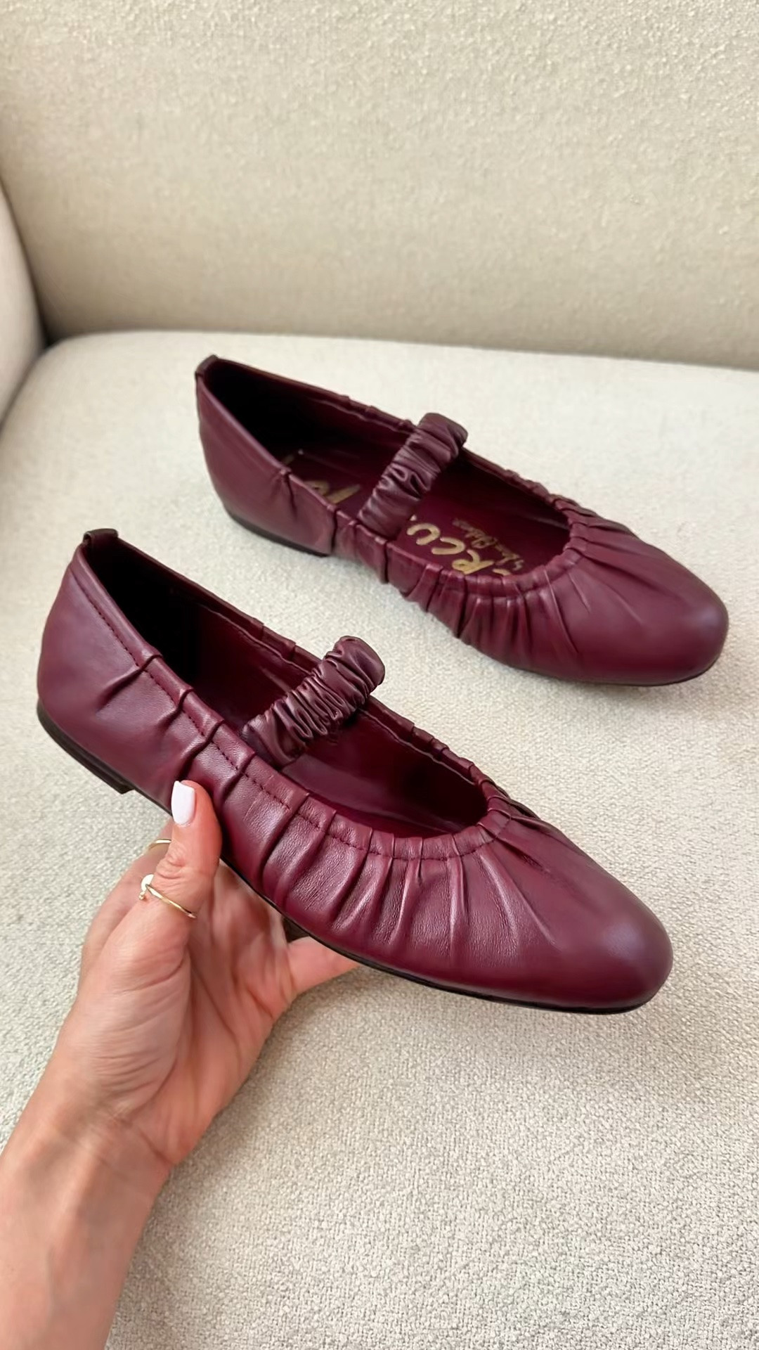 New burgundy ballet flats for fall! Fall shoes. Fall style. Elevated casual outfits. Casual outfits. TTS for me. Fall outfits.

#LTKootd #LTKWorkwear #LTKSeasonal
