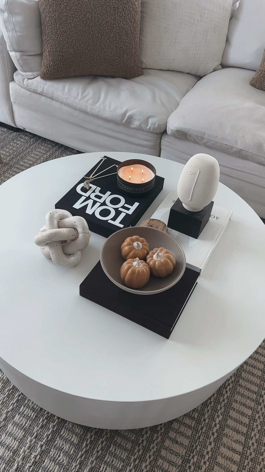 Decorate my coffee table for the fall 🍁🍂

#LTKhome