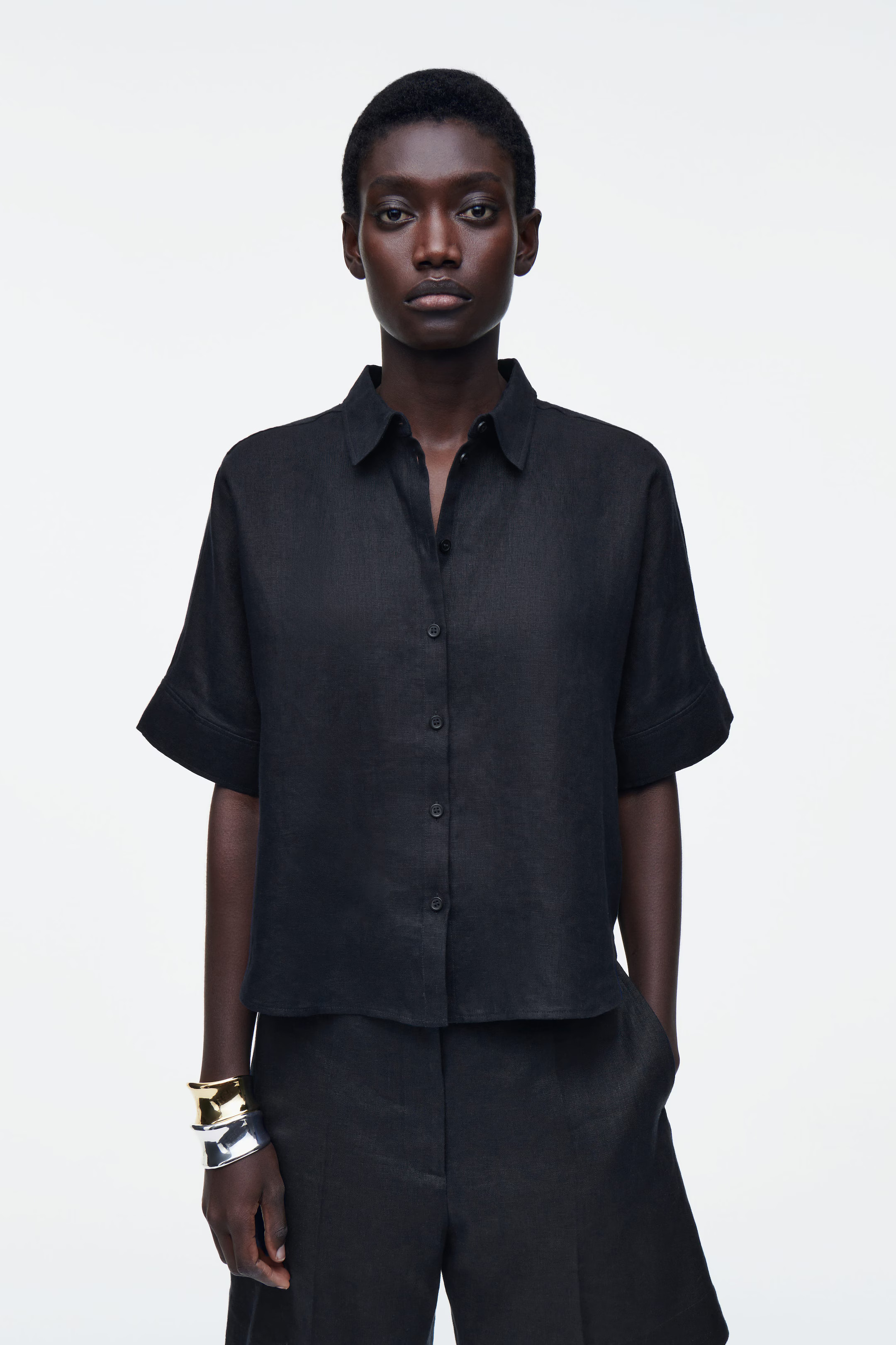 BOXY SHORT-SLEEVED LINEN SHIRT - NAVY | COS UK