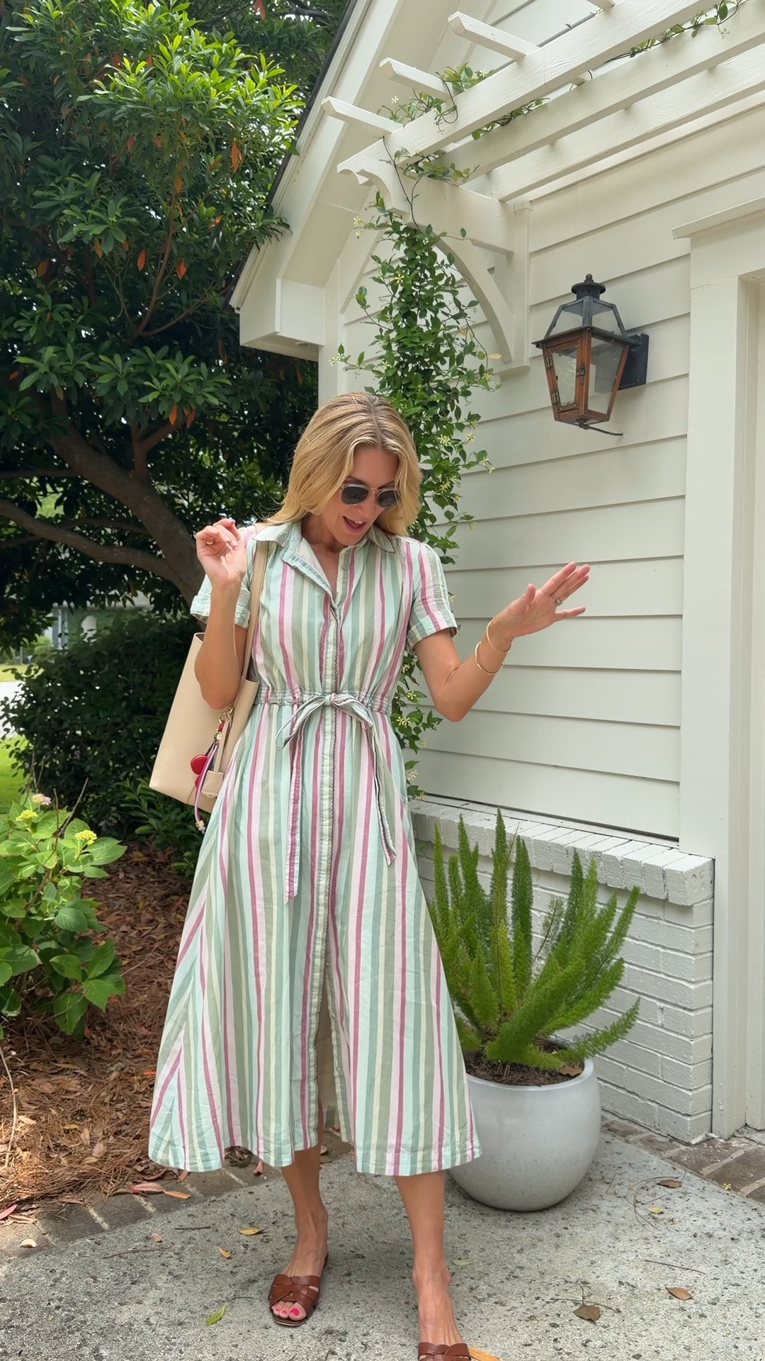 What i wore for work today! Love this colorful shirt dress and this tote bag has been one I’m reaching for constantly!

#LTKWorkwear #LTKTall #LTKSeasonal
