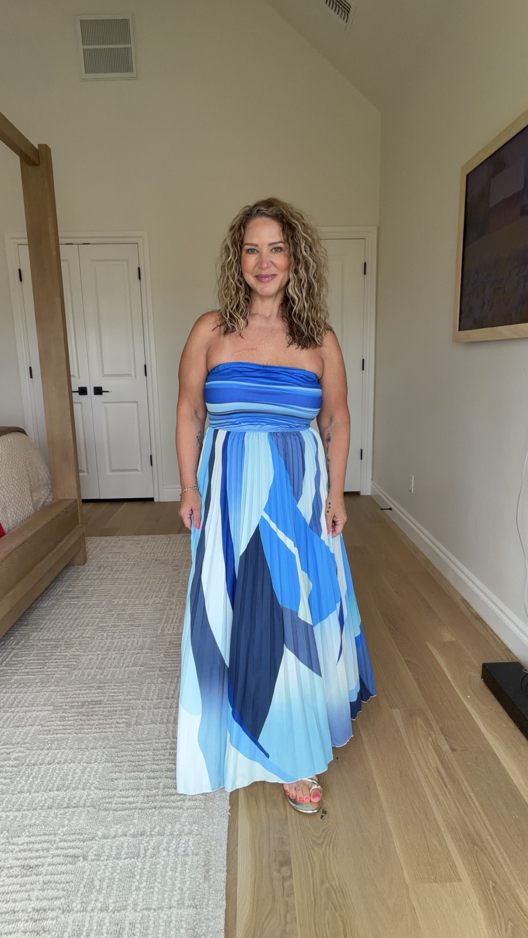 Size large in everything

#LTKOver40 #LTKMidsize #LTKPetite