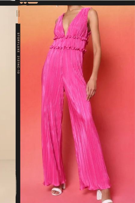 Hot pink jumpsuit 

#LTKstyletip #LTKparties #LTKwedding