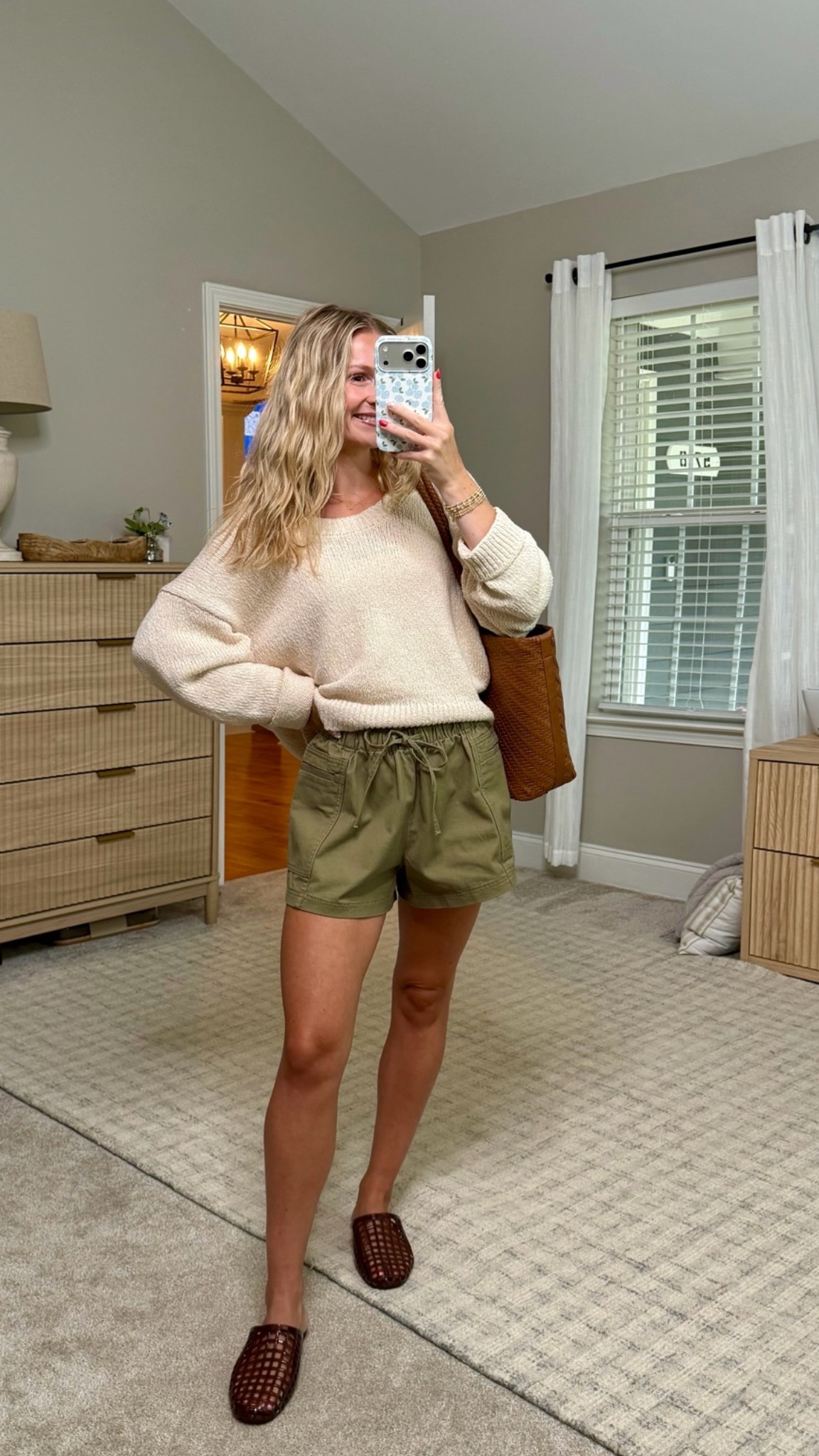 Today’s casual ootd for a rainy & cool summer day! Can’t believe it as cool enough for a sweater today 🤯

My utility style shorts are 60% off today, making them just $14! 

Wearing an xxs in the shorts & an XS in the tank & sweater! 


#ootd #summeroutfits #oldnavystyle #oldnavyfinds #targetstyle #targetfinds #cargoshorts #utilityshorts #summershorts

#LTKootd #LTKdayinmylife #LTKgrwm