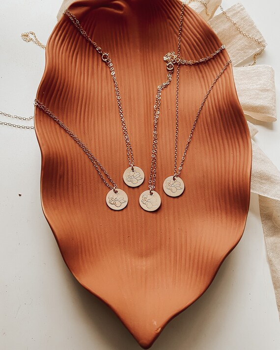 Magnolia Necklace | Etsy | Etsy (US)