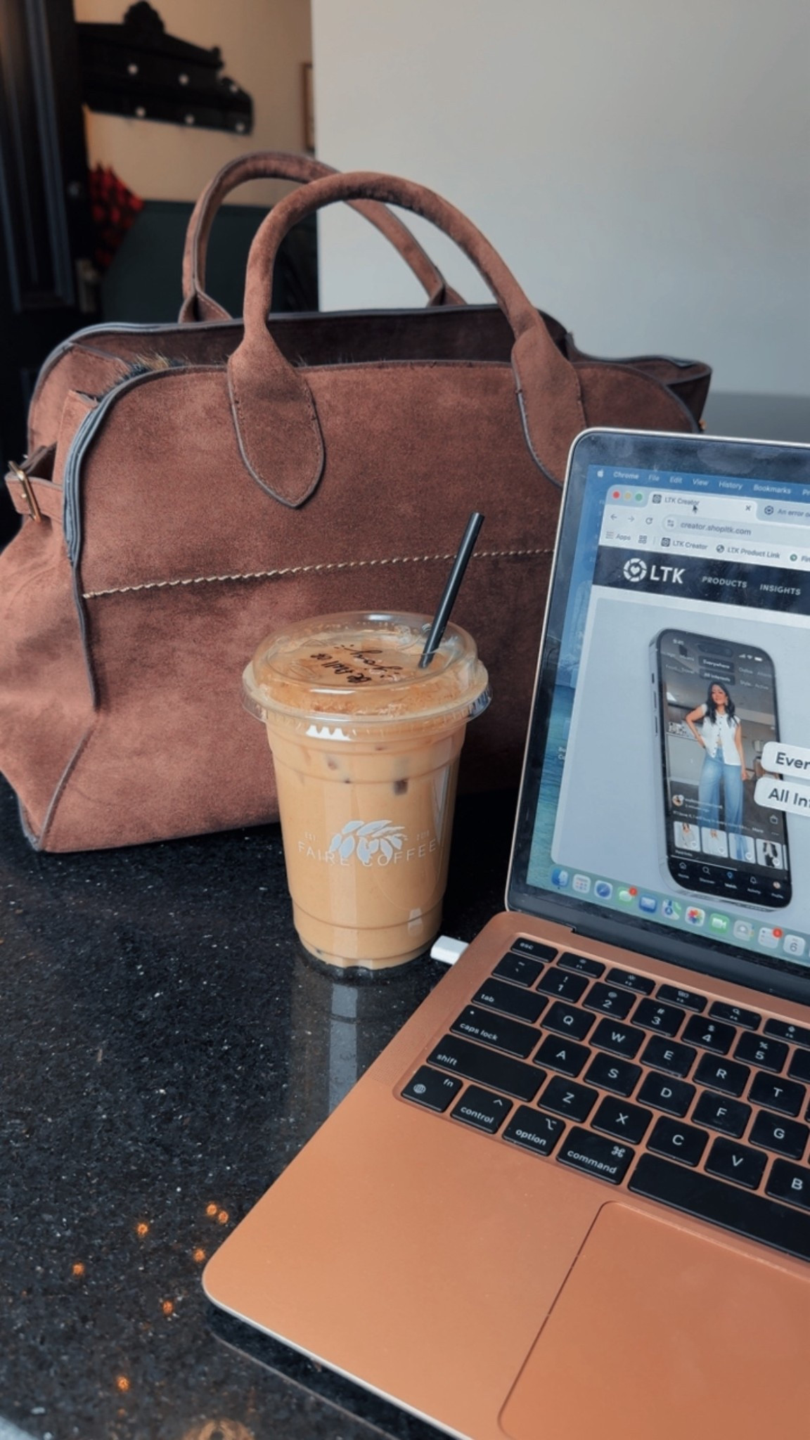 Walmart suede bag

#LTKSeasonal #LTKootd