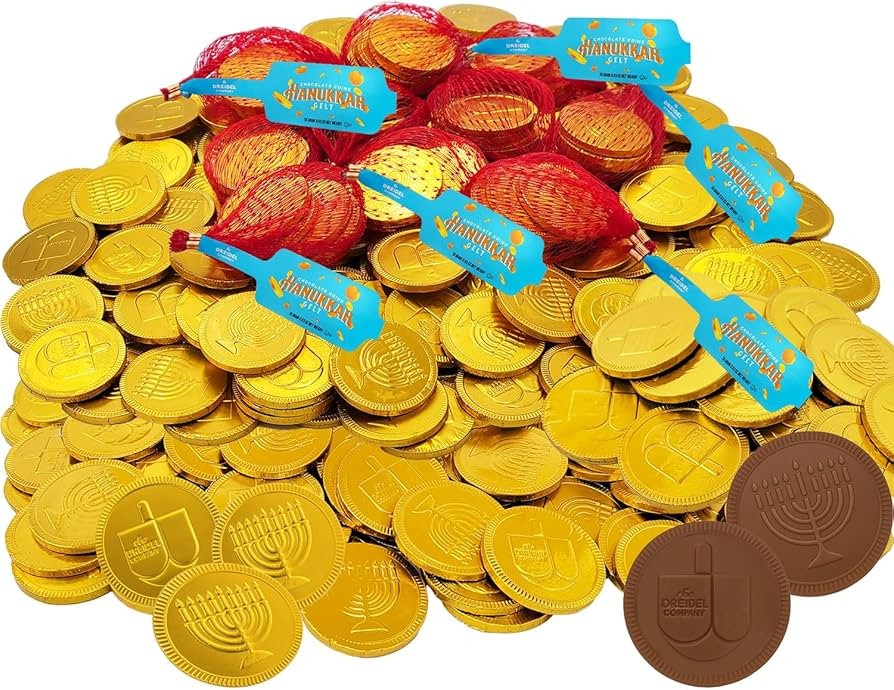 The Dreidel Company Hanukkah Chocolate Gelt, 6-Pack Mesh Bags 24 Total Coins of Milk Chocolate Co... | Amazon (US)