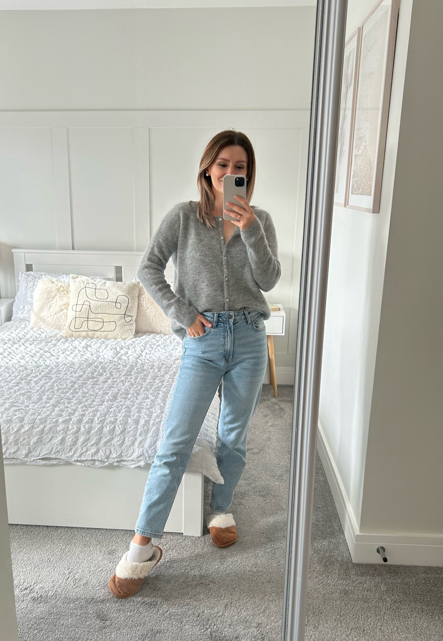 Simple minimalist autumn outfit. Sezane Gaspard cardigan 

#LTKuk #LTKautumn #LTKeurope