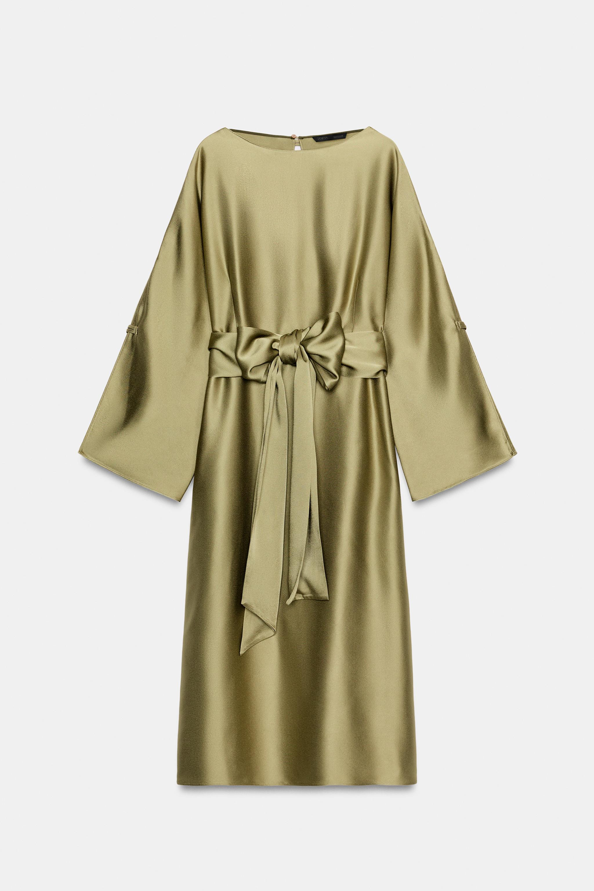 Model height: 179 cmZARA WOMAN COLLECTIONMidi dress with a round neck and long sleeves with openi... | Zara UK