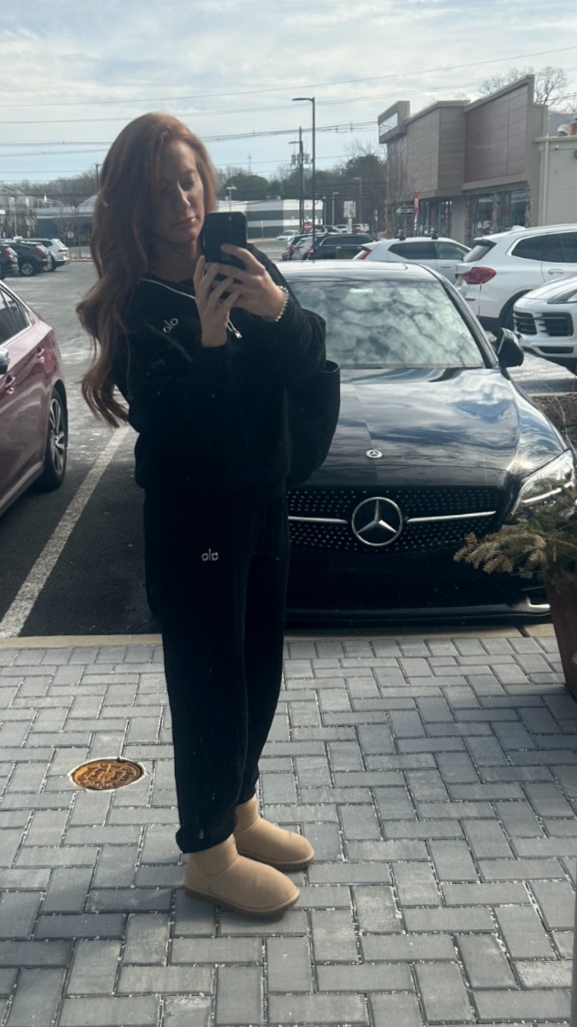 The cutest alo set in the black accolade. You need the sports bra too. I wear it all summer! 


#alo #accolade #athleisure 

#LTKFindsUnder100 #LTKStyleTip #LTKSaleAlert