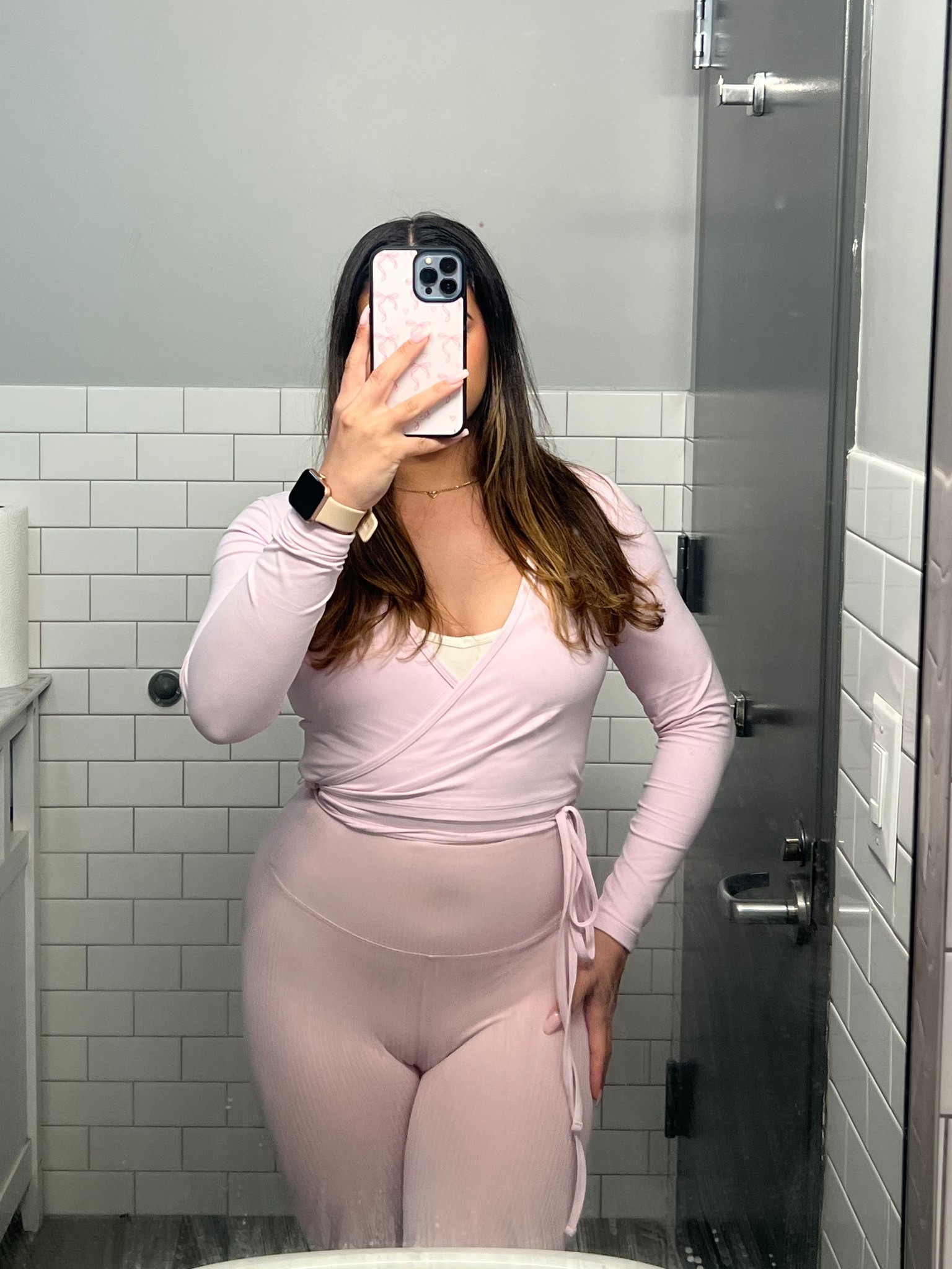 This new wrap top is everything!! I got it on sale and couldn’t be more happy to add it to my activewear collection💗

My leggings are from Target a few years back so I linked similar ones 🫡

(Pink activewear, lululemon, affordable activewear) 

#LTKFindsUnder100 #LTKFindsUnder50 #LTKActive