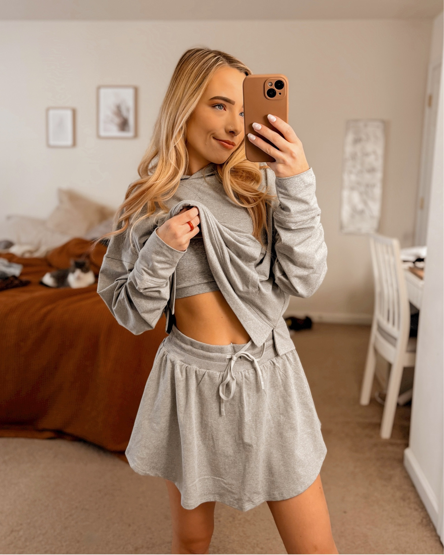 Gray matching set, athletic set, athleisure style, comfy casual, gray skirt, skort, gray pullover 

#LTKfitness #LTKsalealert #LTKstyletip