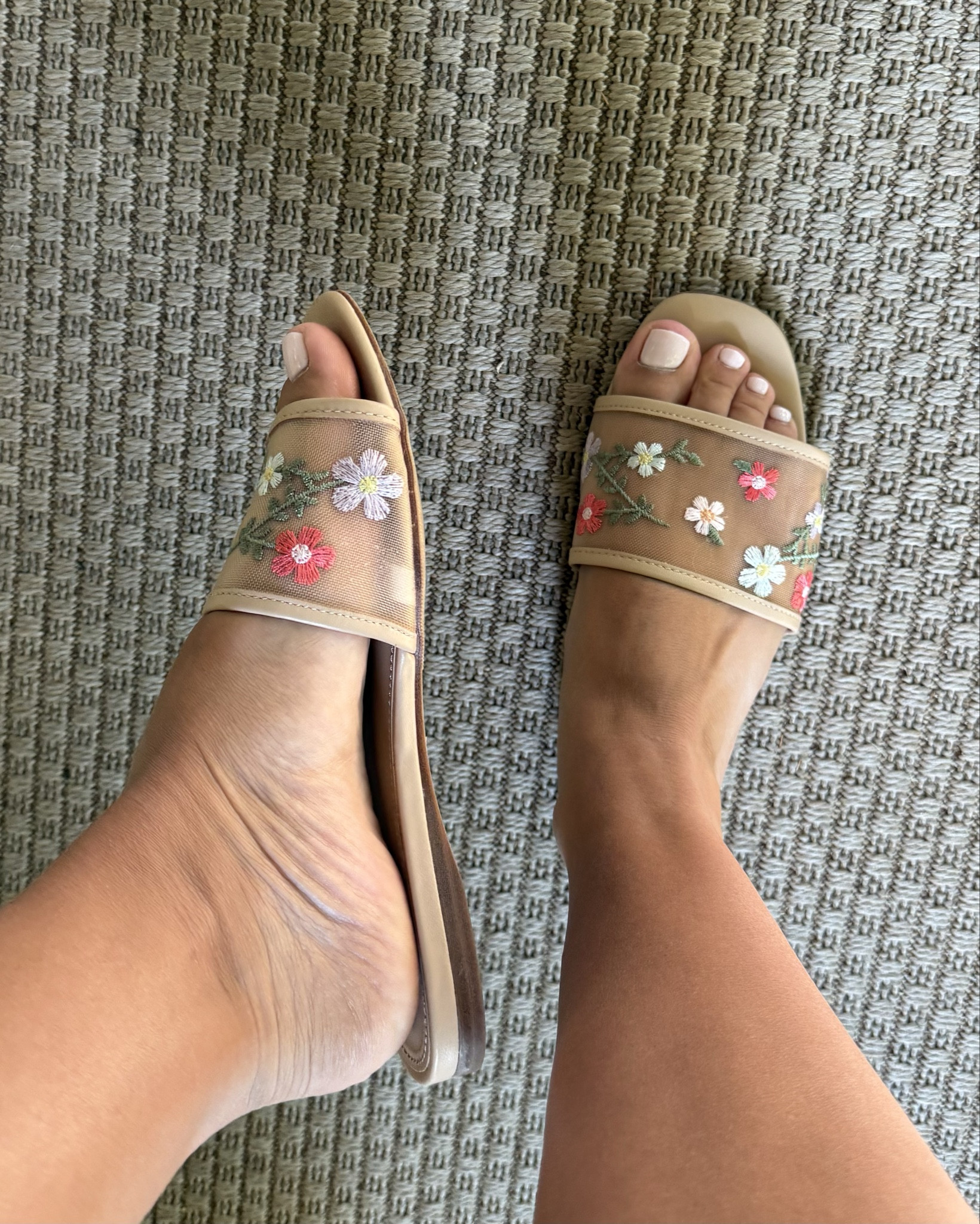 Can’t believe these cute #shoes are only $25! #slides #sandals #summer #florals

#LTKFindsUnder50 #LTKSaleAlert #LTKShoeCrush