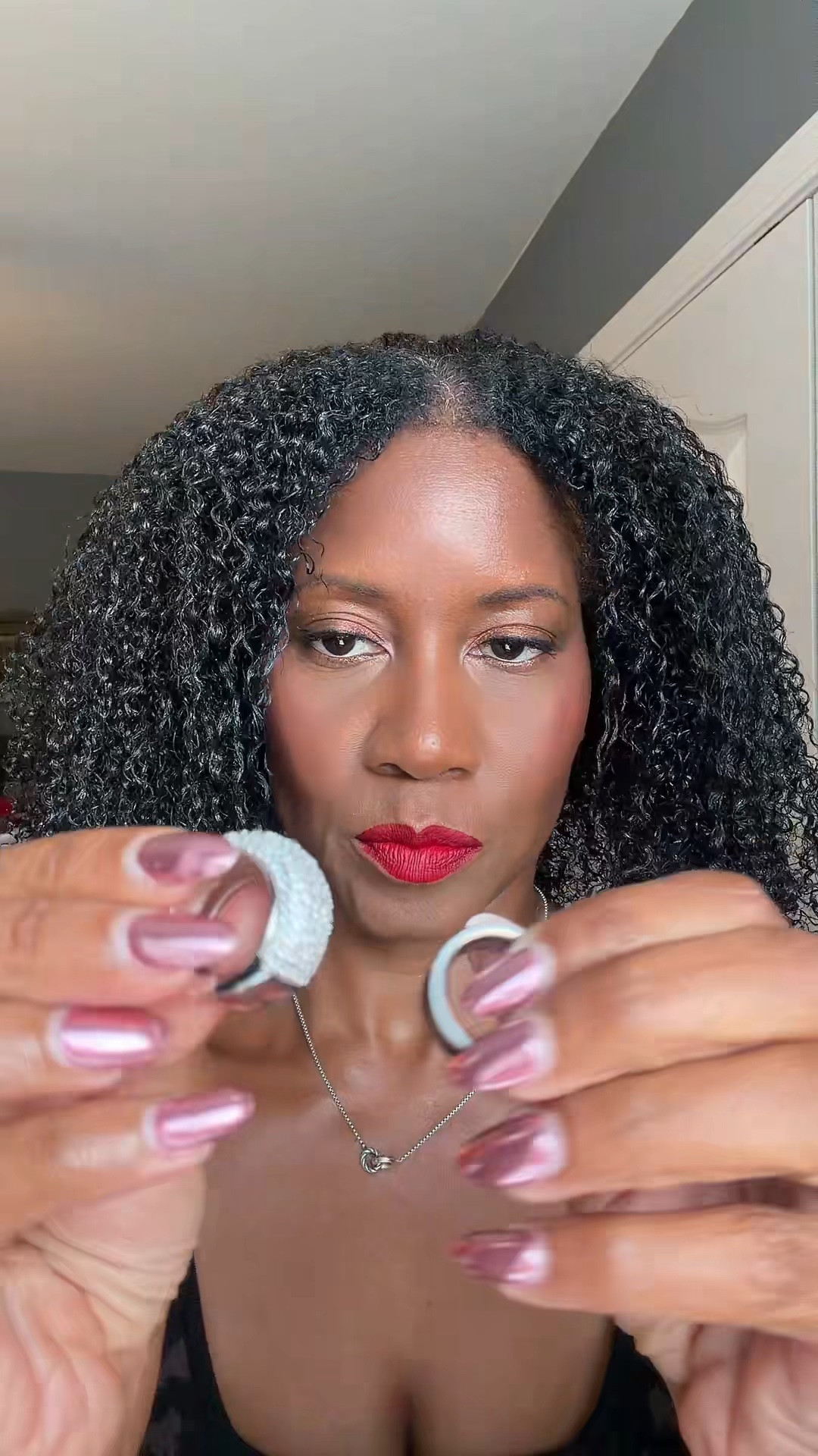 Smart ring cover that elevates your ring. #smartring #smartringcover #pavoi  #oura