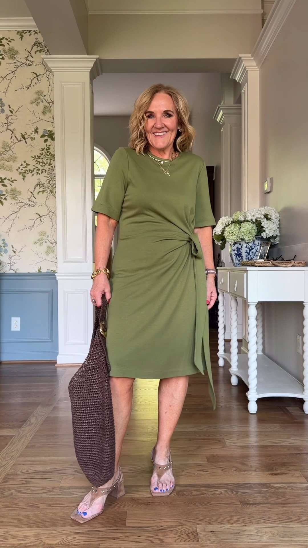 An easy olive green dress that’s flattering, comfortable, and so chic. Perfect for everyday summer style 🫶🏻 

 #LTKootd #LTKSeasonal #LTKOver40