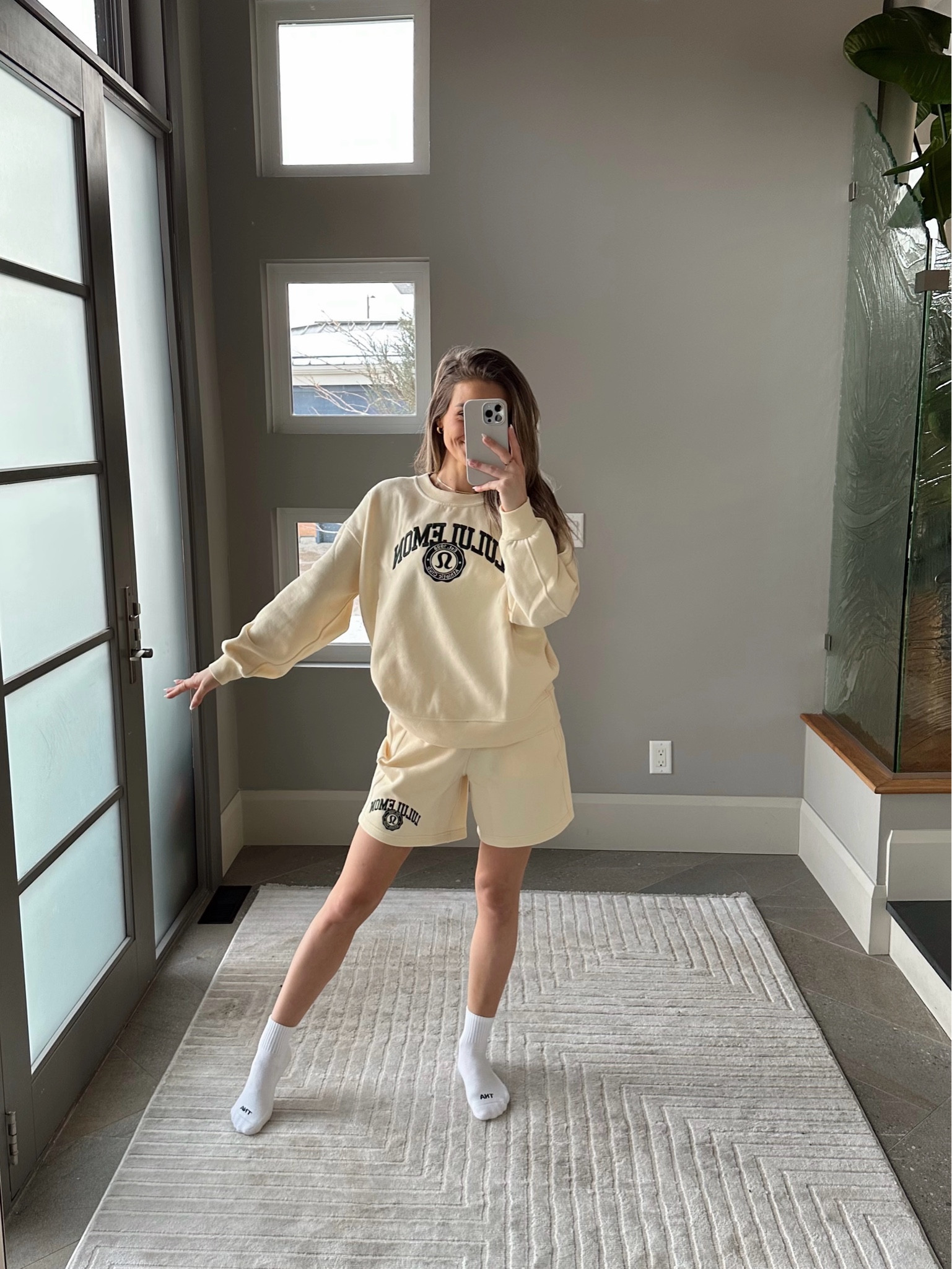 I can’t get over how cute this set is! ☀️🤭✨

Wearing a M in the top and a S in the shorts! 🤍

#LTKfitness #LTKwinter #LTKFashionMonth