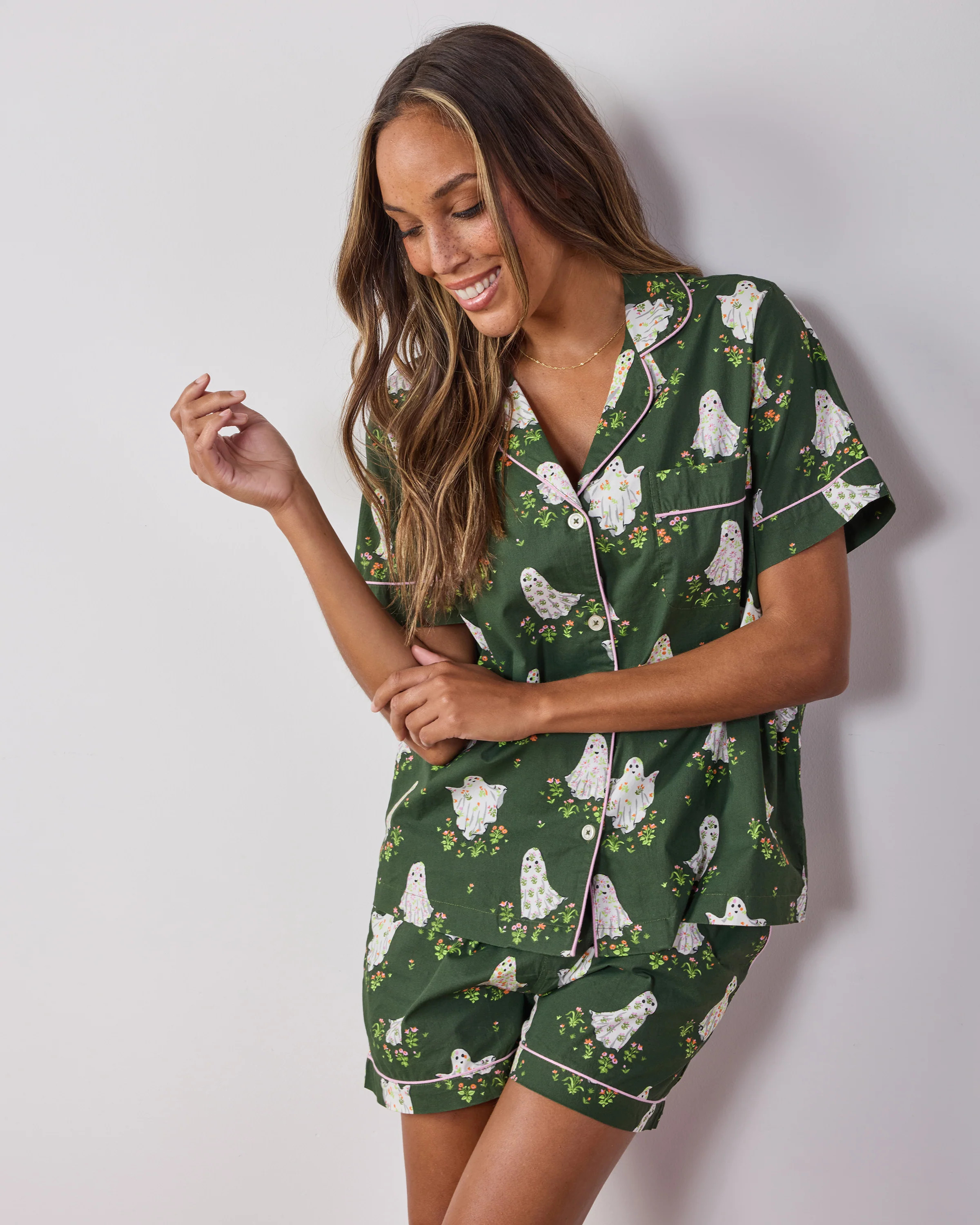 Organic Cotton Short Pajama Set in Gardening Ghosts | Women's XL | Green | | Sleepwear | Printfresh