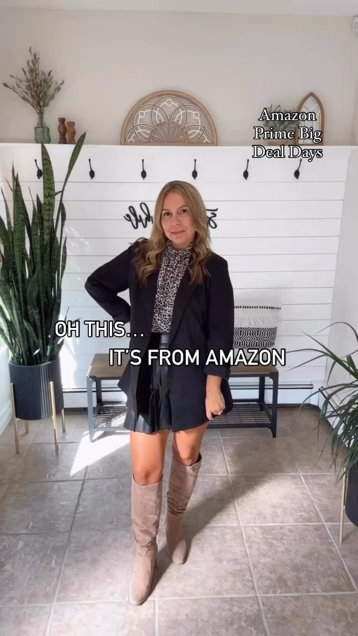 Lots of Amazon fall outfits! Work wear, jeans, lounge wear, date night outfit, faux leather skirt, boots, blazers

#LTKxPrimeDay #LTKOver40 #LTKVideo